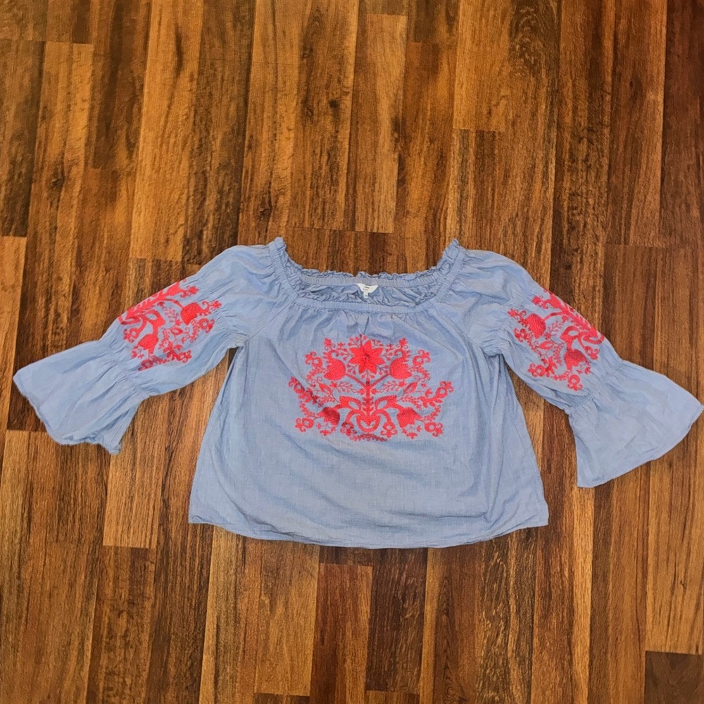 Crown & Ivy Womens L Blue Pink Embroidered Off Shoulder Bell Sleeve Peasant Top